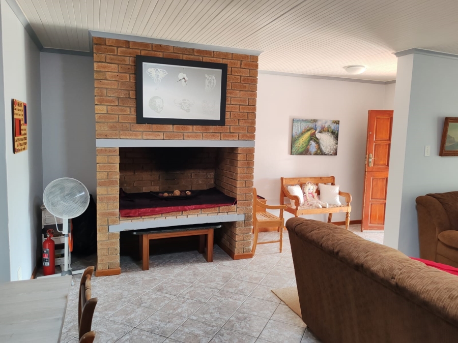 3 Bedroom Property for Sale in De Kelders Western Cape